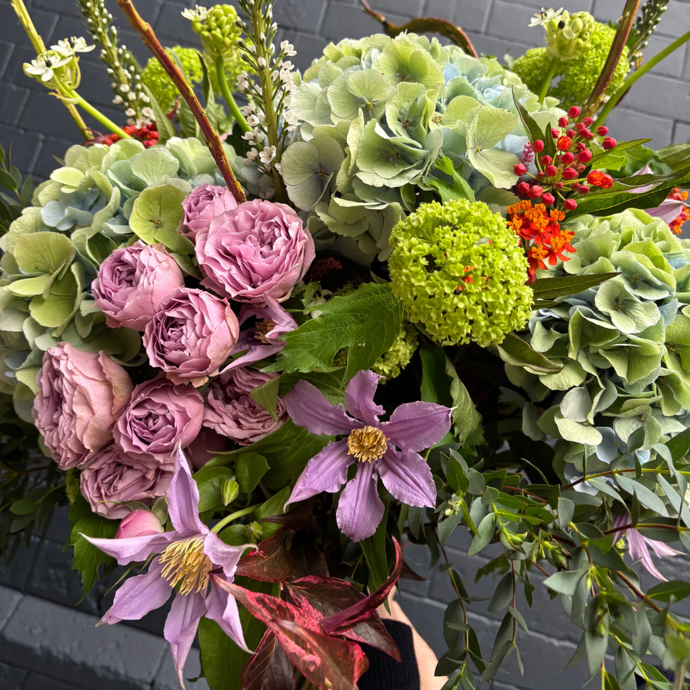 Floral arrangements programme